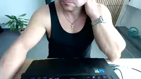 Snapshot of echoesethos chatting on 09.22.25 Echo online show from 09.22.25