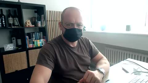 Snapshot of echoesethos chatting on 10.13.25 Echo online show from 10.13.25