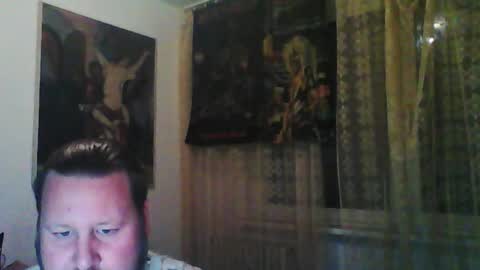 Snapshot of eda666 chatting on 10.13.25 Edward online show from 10.13.25