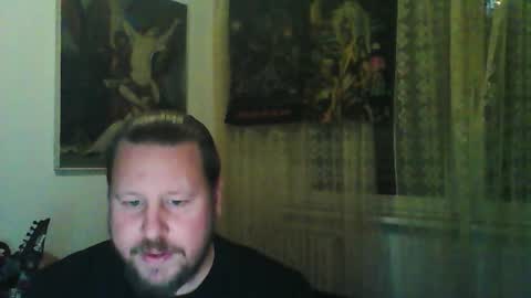 Snapshot of eda666 chatting on 10.25.25 Edward online show from 10.25.25