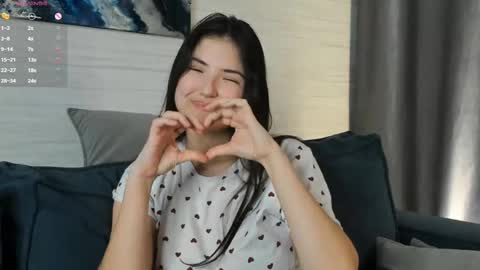 Viola online show from 02.20.25