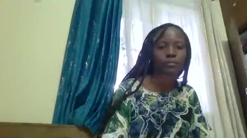 edakiss online show from 12.16.25