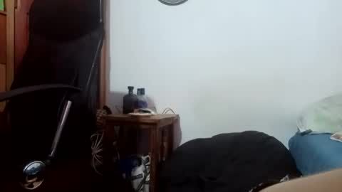 Snapshot of eden_glock chatting on 01.04.25 Hey my name is Eden follow me IG ede glock online show from 01.04.25