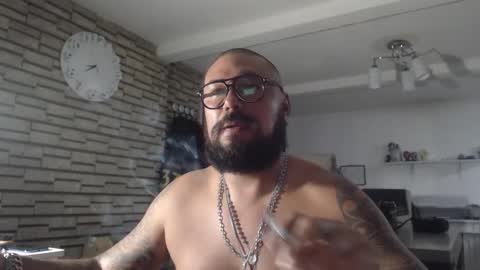 Snapshot of edgarram83 chatting on 09.26.25 edgarram83 online show from 09.26.25