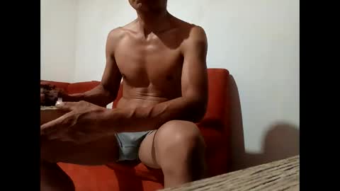 Snapshot of edgarsanmartin550 chatting on 05.25.26 edgarsanmartin550 online show from 05.25.26