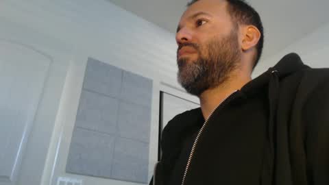 Snapshot of edge_masters chatting on 01.01.25 EdgeM online show from 01.01.25