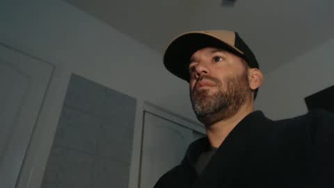 Snapshot of edge_masters chatting on 01.20.25 EdgeM online show from 01.20.25