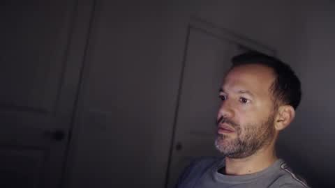 Snapshot of edge_masters chatting on 11.29.25 EdgeM online show from 11.29.25