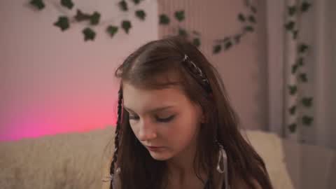 Lisa  online show from 01.13.25