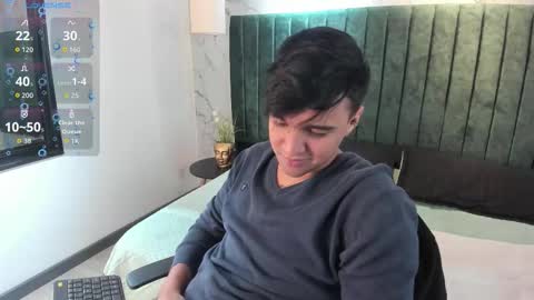 Eduardo online show from 10.12.25