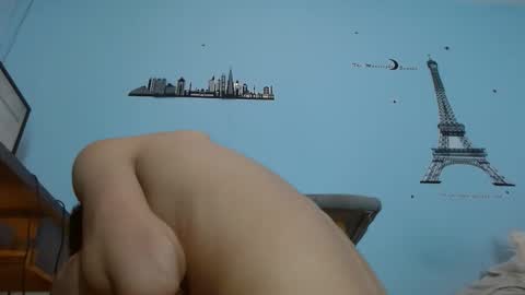 Snapshot of edward_sex18 chatting on 02.21.26 edward online show from 02.21.26