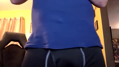 Snapshot of edwardaims_2please chatting on 09.30.25 edwardaims_2please online show from 09.30.25