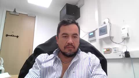 Snapshot of edwill13 chatting on 01.07.26 EdM online show from 01.07.26