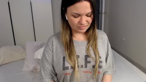 eelena4kiss online show from 02.02.25