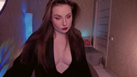 eesmaaarr online show from 11.17.25