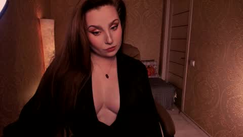 eesmaaarr online show from 02.08.26