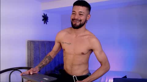 eevil_boys_77 online show from 10.06.25