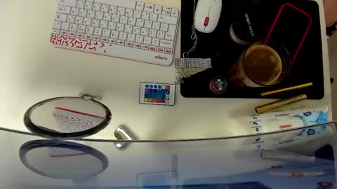 Snapshot of effiemur chatting on 03.03.26 Effie Mur online show from 03.03.26