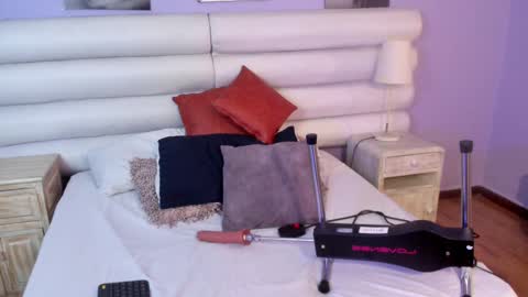 Snapshot of effycorpse chatting on 02.28.25 online show from 02.28.25