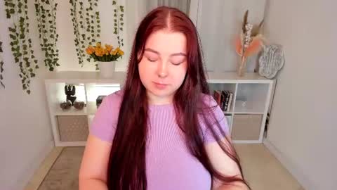 Snapshot of effyrain chatting on 06.14.26 effyrain online show from 06.14.26