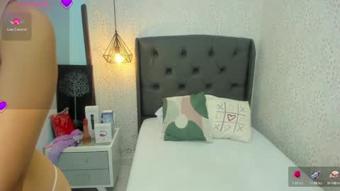 Snapshot of effystonnem chatting on 03.05.25 E F F Y online show from 03.05.25