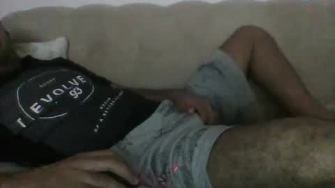 Snapshot of egyman2022 chatting on 10.20.25 Im momo 35 Egyptian at Dubai online show from 10.20.25