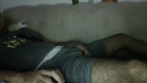 Snapshot of egyman2022 chatting on 12.14.25 Im momo 35 Egyptian at Dubai online show from 12.14.25