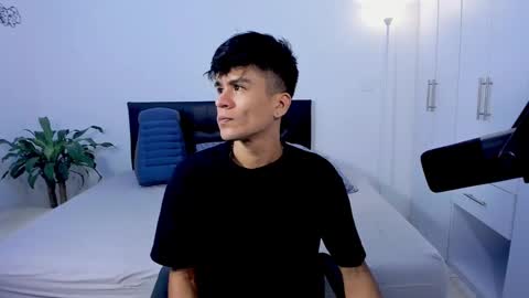 eiden_allenx1 online show from 01.05.25