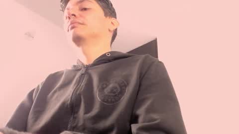 Snapshot of eider122 chatting on 02.11.26 EIder online show from 02.11.26