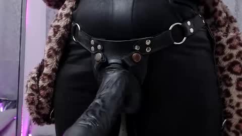 Eileen online show from 04.29.26