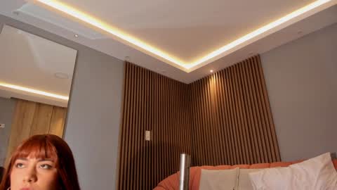 Snapshot of eilin_clio chatting on 01.26.25 Eilin online show from 01.26.25