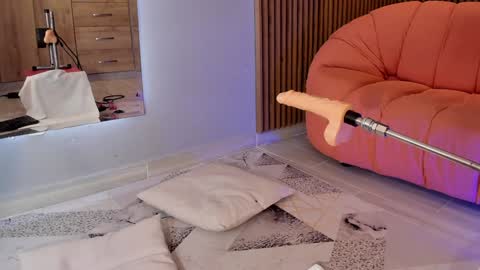 Snapshot of eilin_clio chatting on 01.26.25 Eilin online show from 01.26.25