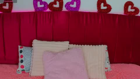 Snapshot of eimy__cute chatting on 04.21.26 eimy__cute online show from 04.21.26