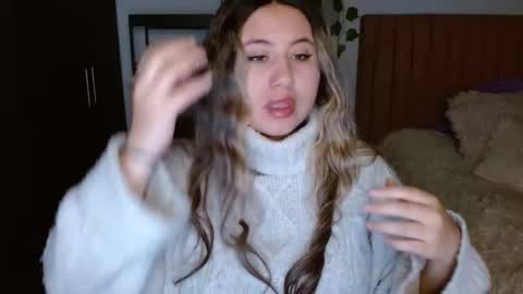 Snapshot of eimy_collin chatting on 12.04.25 EIMY MODEL INDEPENDENT online show from 12.04.25