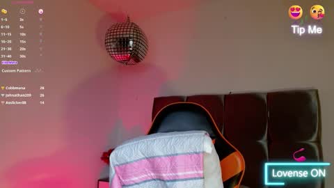 eimy_saenzx online show from 01.08.26