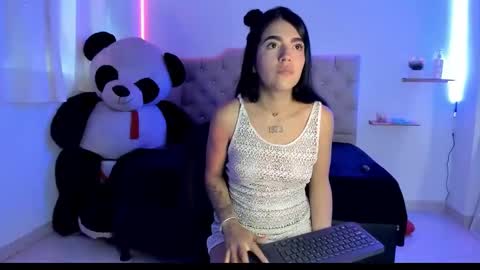 eimyy_rouse online show from 02.13.26