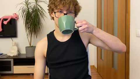 Snapshot of eitanhere chatting on 01.13.25 Eitan online show from 01.13.25