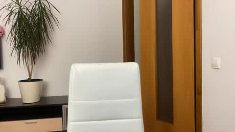 Snapshot of eitanhere chatting on 01.20.25 Eitan online show from 01.20.25