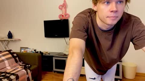 Snapshot of eitanhere chatting on 02.13.25 Eitan online show from 02.13.25