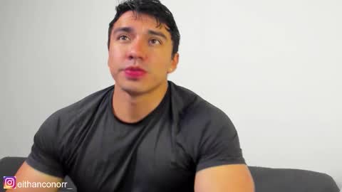 Snapshot of eithanconor1 chatting on 01.19.26 EITHAN CONOR online show from 01.19.26