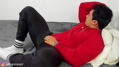 Snapshot of eithanconor1 chatting on 02.06.26 EITHAN CONOR online show from 02.06.26