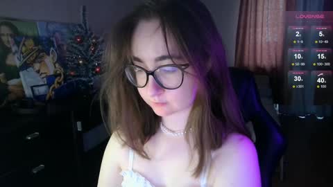 If you like it when I meow give me a thumbs up online show from 12.24.24