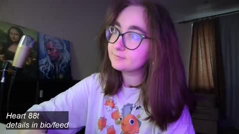 If you like it when I meow give me a thumbs up online show from 02.09.25