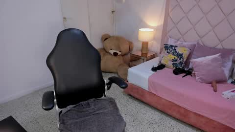 Ela Beli online show from 04.10.26