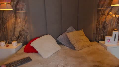 Snapshot of ela_endezz chatting on 12.05.24 online show from 12.05.24