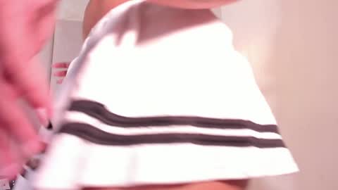 Snapshot of ela_endezz chatting on 01.04.25 online show from 01.04.25