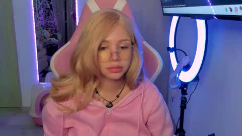 Ela online show from 11.19.25