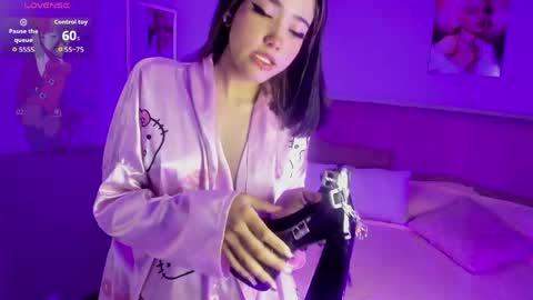 Ela online show from 04.15.26