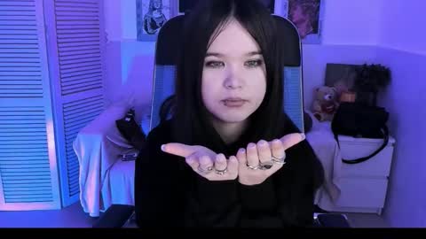 Your sweet girl online show from 10.26.25