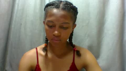 elaliealdy online show from 11.18.25